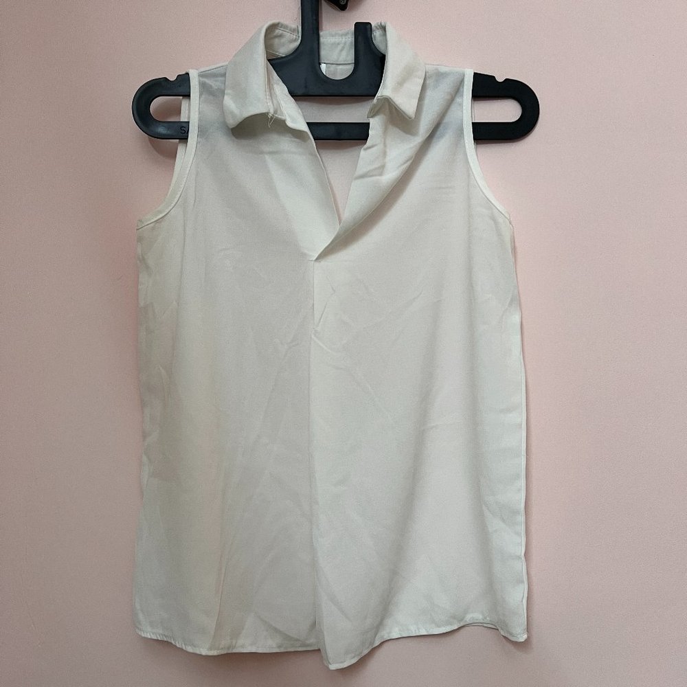 White Sleeveless Top - Picture 1 of 3